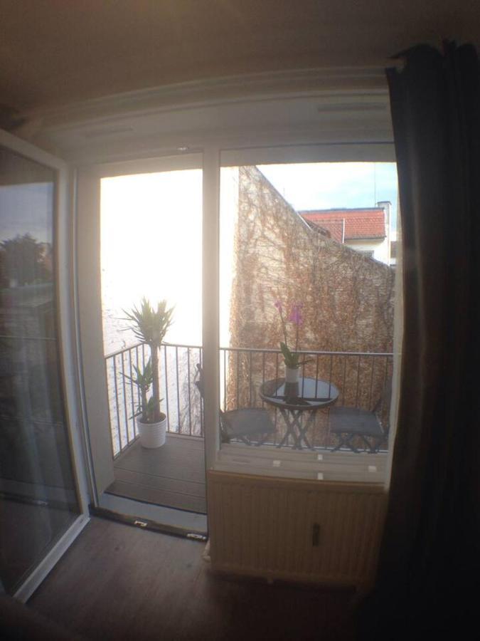 Studio flambant neuf, calme & balcon Strasbourg Extérieur photo